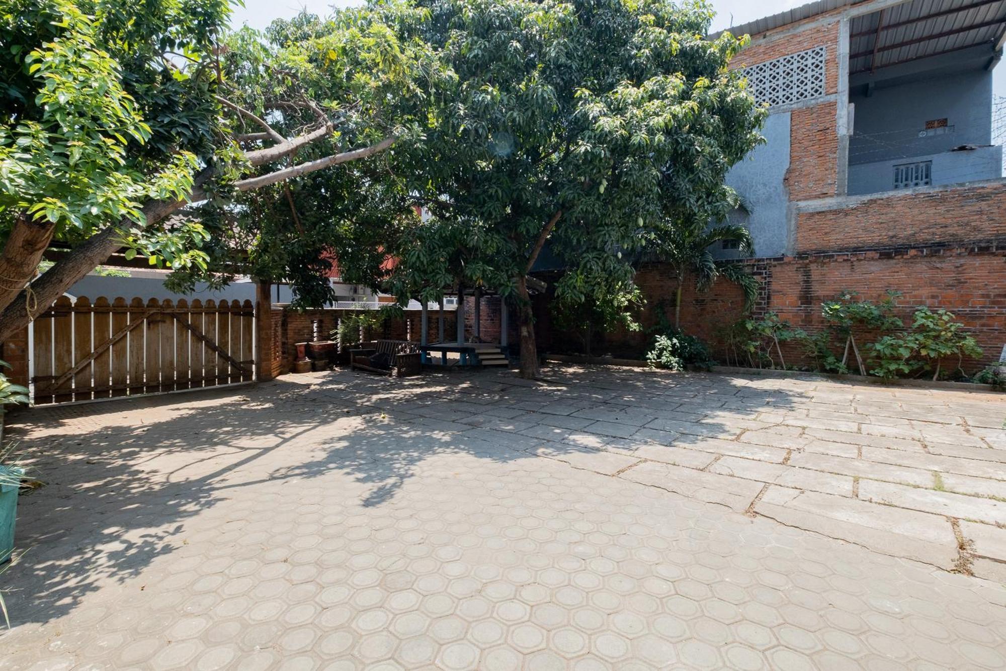 Reddoorz Syariah At Jalan Sunan Giri Tuban Tuban (Java) Exterior foto